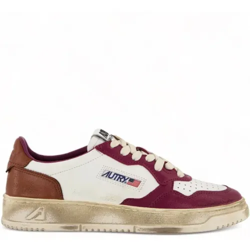 Vintage Medalist Low Top Sneakers - Autry - Modalova