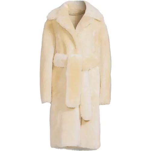 Shearling Teddy Coat with Faux Fur Belt , female, Sizes: XS, S - Mackage - Modalova