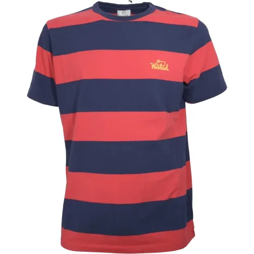 T-Shirts, male, , Size: XL Soft and Comfortable Striped T-Shirt - Woolrich - Modalova