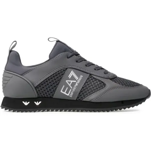 Grau Schwarze Sohle Sneakers - Emporio Armani EA7 - Modalova