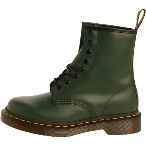 Klassische Grüne Flache Schuhe , Damen, Größe: 37 EU - Dr. Martens - Modalova