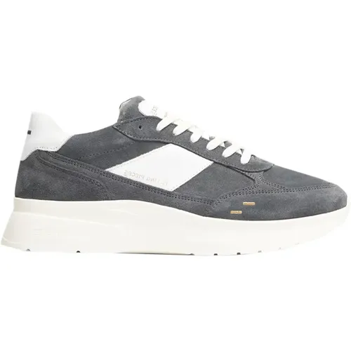 Sneakers, male, , Size: 9 US Jet Runner Shark Sneakers - Filling Pieces - Modalova