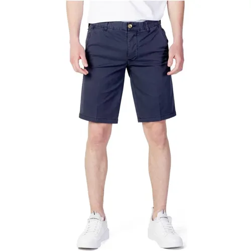 Casual Shorts, male, , Size: W31 Cotton Bermuda Shorts - Blauer - Modalova