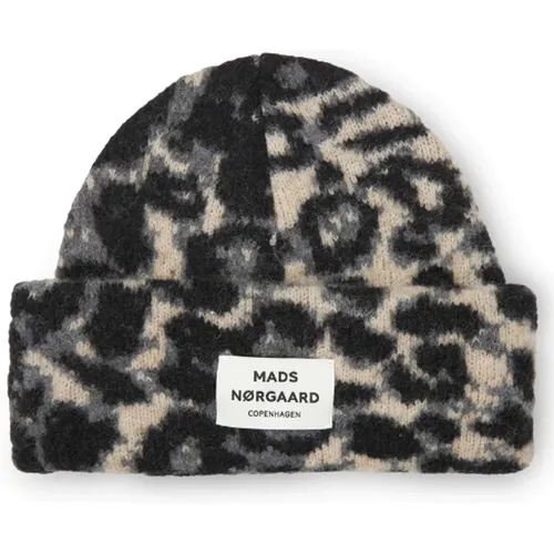 Smart Knitted Hat with Logo , female, Sizes: ONE SIZE - Mads Nørgaard - Modalova