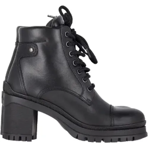 Pre-owned Leather boots , female, Sizes: 3 1/2 UK - Prada Vintage - Modalova