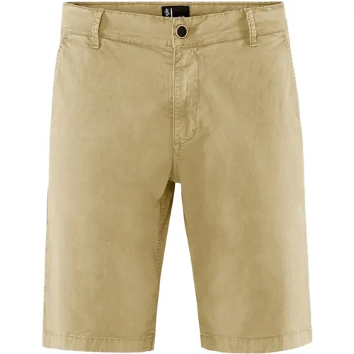 Cotton Gabardine Chino Bermuda Shorts , male, Sizes: W38, W29, W33, W34, W31 - BomBoogie - Modalova