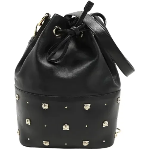 Pre-owned Bucket Bags, female, , Size: ONE SIZE Pre-owned Leather shoulder-bags - Salvatore Ferragamo Pre-owned - Modalova