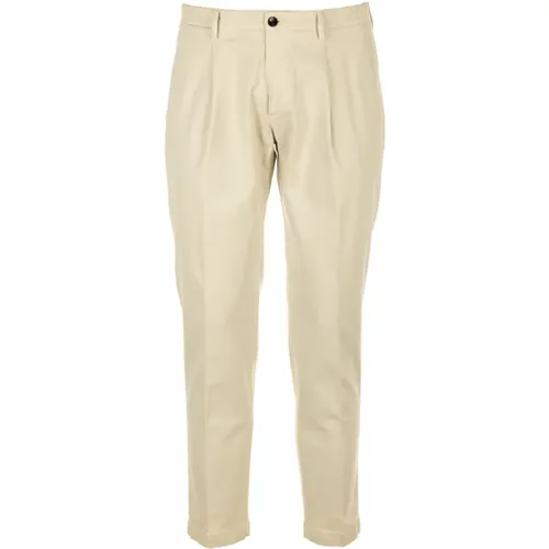 Chinos, male, , Size: L Trousers - Briglia - Modalova