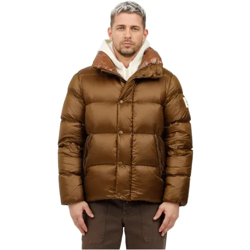 Winter Jackets, male, , Size: XL Short glossy nylon jacket Chamonix - Afterlabel - Modalova