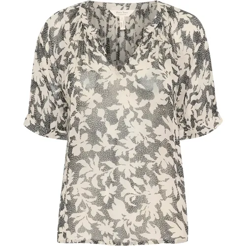 Black Stitch Leaf Print Blouse , female, Sizes: L, M, 2XL, XS, XL, S - Part Two - Modalova