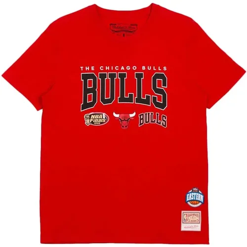 T-Shirts, male, , Size: L Chicago Bulls T-shirt - Mitchell & Ness - Modalova