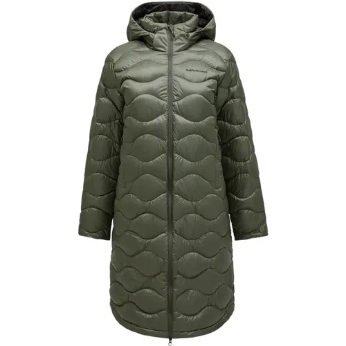 Parkas, female, , Size: XS Lightweight Down Coat for Outdoor Wear - Peak Performance - Modalova