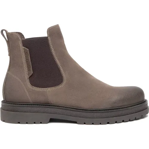 Chelsea Boots, male, , Size: 7 US Italian Quality Boots for Cold Seasons - Nerogiardini - Modalova