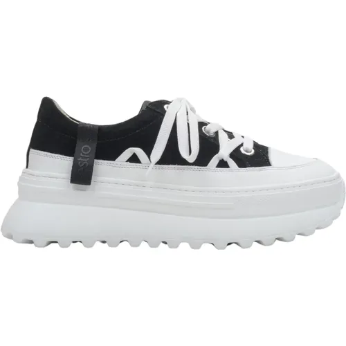 Damen Weiße & Schwarze Sneakers mit Perforierter Sohle Er00114396 , Damen, Größe: 39 EU - Estro - Modalova