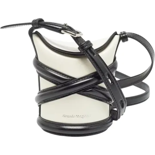 Pre-owned Bucket Bags, female, , Size: ONE SIZE Pre-owned Leather shoulder-bags - Alexander McQueen Pre-owned - Modalova