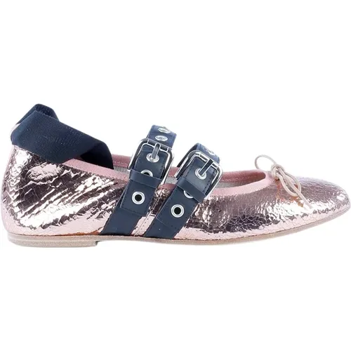 Metallic Leather Ballerina with Bow Detail , female, Sizes: 5 UK, 4 1/2 UK, 3 1/2 UK - Paris Texas - Modalova