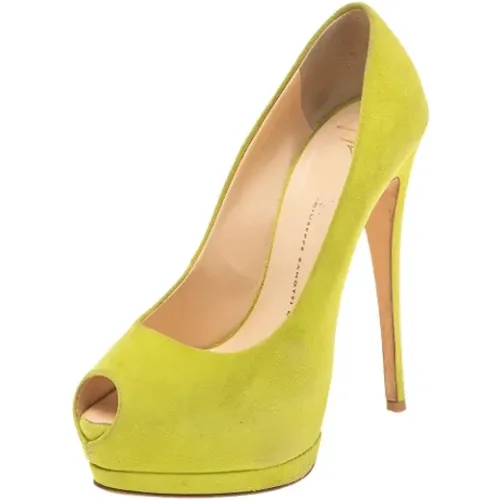 Pre-owned Pumps, female, , Size: 8 US Pre-owned Suede heels - Giuseppe Zanotti Pre-owned - Modalova