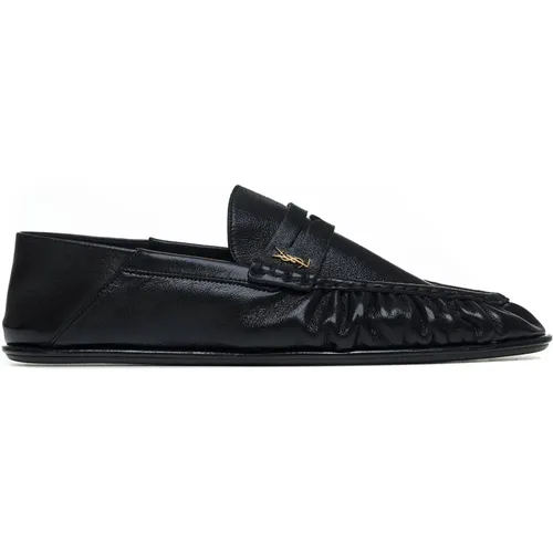 Flat Shoes , male, Sizes: 7 UK, 9 1/2 UK, 8 UK, 6 UK, 10 UK, 8 1/2 UK, 7 1/2 UK, 9 UK, 11 UK - Saint Laurent - Modalova