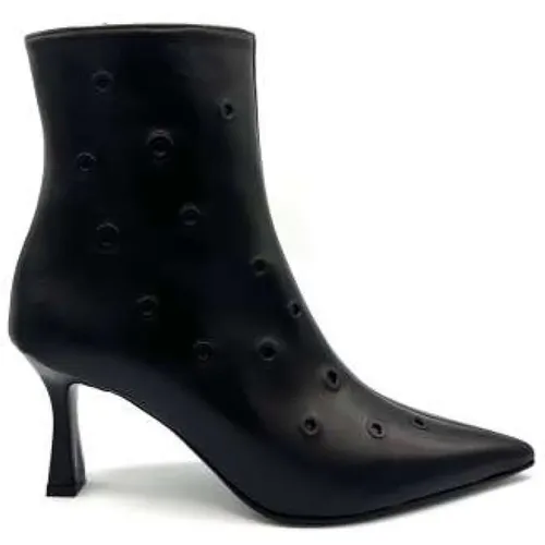 Leather Ankle Boot with Studs , female, Sizes: 4 UK, 3 UK, 6 UK, 7 UK - Roberto Festa - Modalova