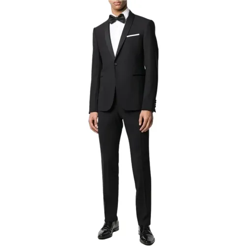 Single Breasted Suits, male, , Size: XL Sophisticated Single Breasted Suit - Emporio Armani - Modalova