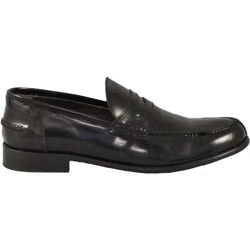 Loafers, male, , Size: 10 US Grey Leather Shoes - Rubber Sole - Daniele Alessandrini - Modalova