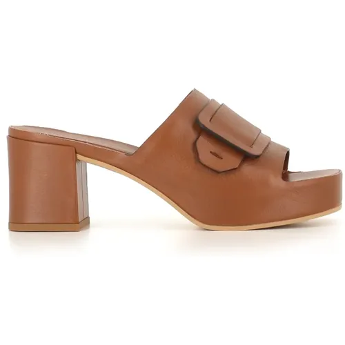 Leather Sandal with Decorative Buckle , female, Sizes: 7 UK, 5 UK - DEL Carlo - Modalova