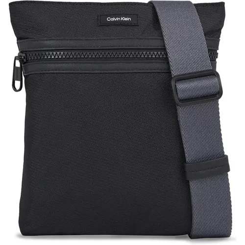 Essential Flatpack Men's Bag Spring/Summer Collection , male, Sizes: ONE SIZE - Calvin Klein - Modalova