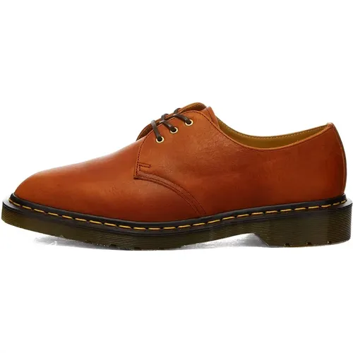 Business Shoes, male, , Size: 8 US Classic Oiled Shoulder Made In England - Dr. Martens - Modalova