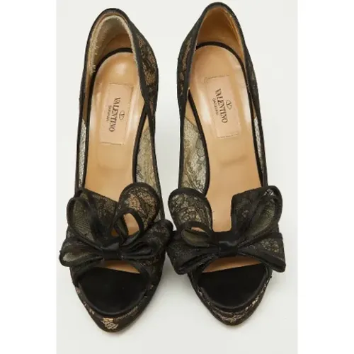 Pre-owned Lace heels , female, Sizes: 3 1/2 UK - Valentino Vintage - Modalova