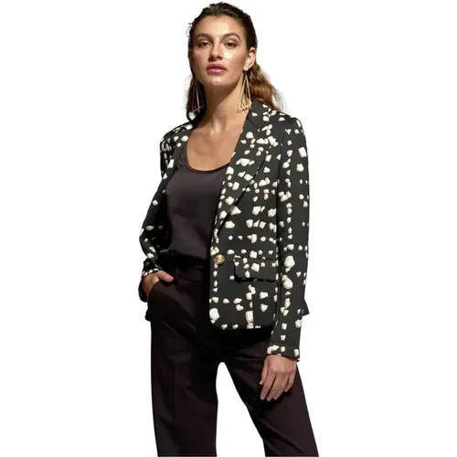 Milan Jacket - 40, Elegant and Comfortable , female, Sizes: XL, 2XL - Moskada - Modalova