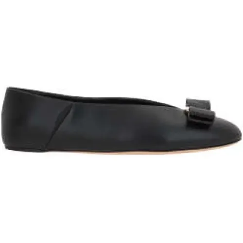 Schwarze Leder Ballerina Schuhe , Damen, Größe: 37 EU - Salvatore Ferragamo - Modalova