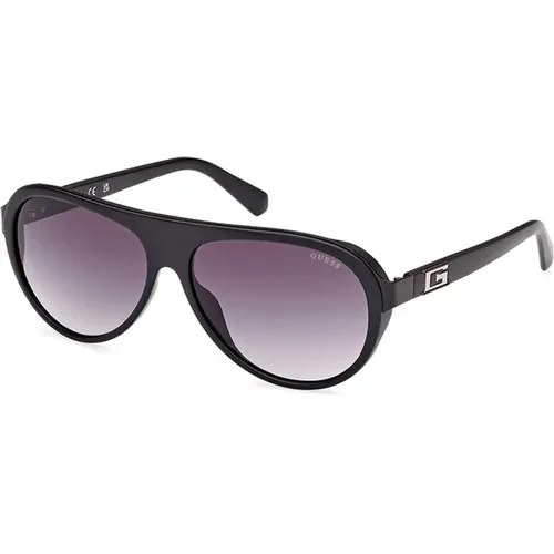 Sleek Matte Gradient Sunglasses , male, Sizes: 60 MM - Guess - Modalova