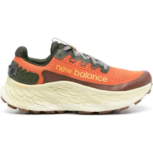 Trail Sneakers with Logo Print , male, Sizes: 9 1/2 UK - New Balance - Modalova