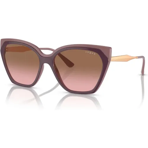 Stylische Sonnenbrille in Violet Pink/Pink Green Shaded , Damen, Größe: 57 MM - Vogue - Modalova