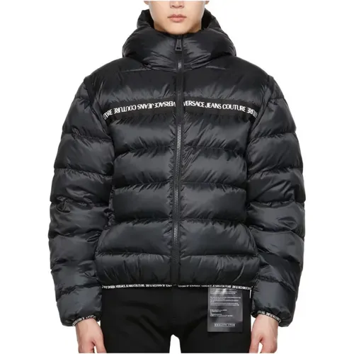 Puffer Jacket with White Logo Pattern , male, Sizes: 2XS - Versace Jeans Couture - Modalova