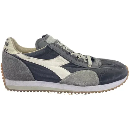 Sneakers, male, , Size: 7 1/2 US Stone Wash Sneakers - Diadora - Modalova