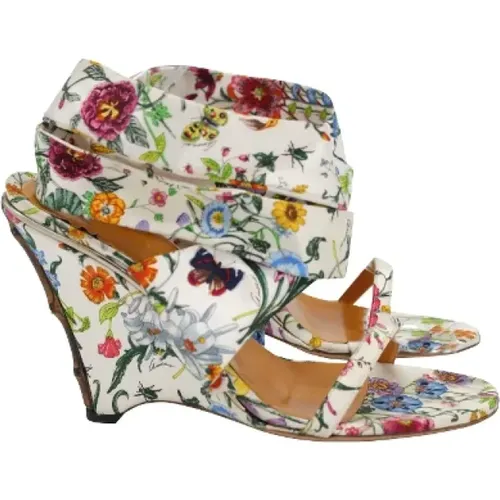 Pre-owned Fabric heels , female, Sizes: 10 UK - Gucci Vintage - Modalova