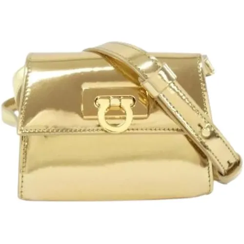 Pre-owned Belt Bags, female, , Size: ONE SIZE Pre-owned Metallic Leather Shoulder Bag 22 0617 - Salvatore Ferragamo Pre-owned - Modalova