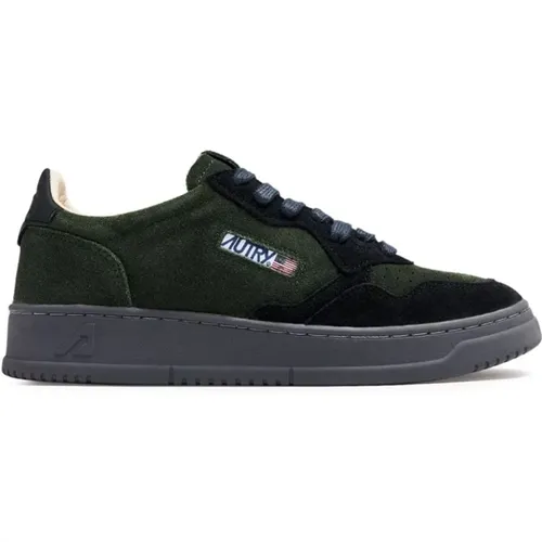 Leather Sneakers with Perforated Toebox , male, Sizes: 10 UK, 6 UK, 8 UK, 7 UK, 11 UK - Autry - Modalova