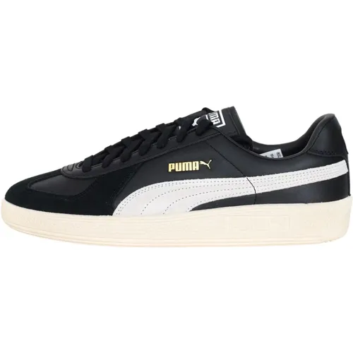 Army Trainer Sneakers Schwarz Niedriges Profil , Herren, Größe: 42 EU - Puma - Modalova