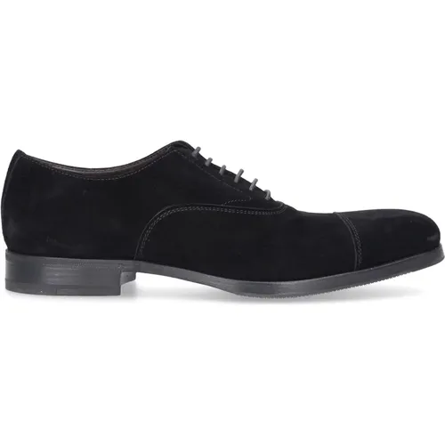 Classic Budapester Business Shoes , male, Sizes: 10 UK - Henderson - Modalova