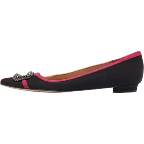 Pre-owned Satin flats , female, Sizes: 7 UK - Manolo Blahnik Pre-owned - Modalova