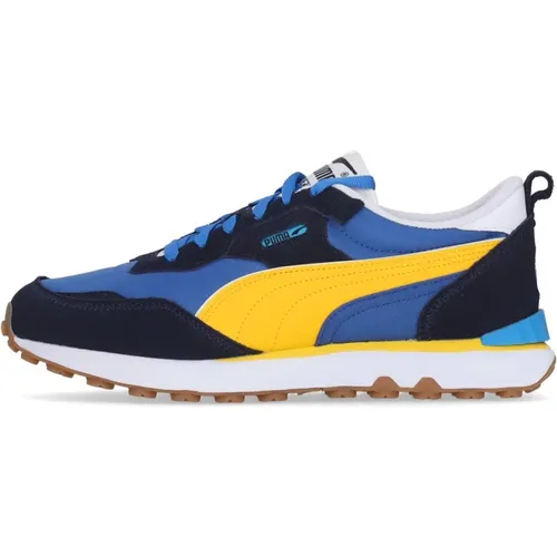 Sneakers, male, , Size: 7 US Essentials Royal Low Sneaker - Puma - Modalova