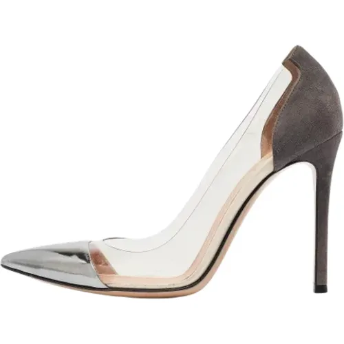 Pre-owned Pumps, female, , Size: 8 US Pre-owned Suede heels - Gianvito Rossi Pre-owned - Modalova