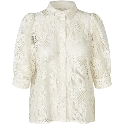 Blouses, female, , Size: M Elegant Bonoll Shirt in Cream - Lollys Laundry - Modalova