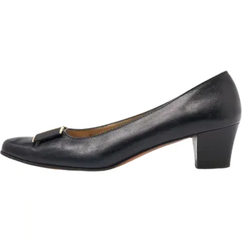 Pre-owned Pumps, female, , Size: 8 1/2 US Pre-owned Leather heels - Salvatore Ferragamo Pre-owned - Modalova