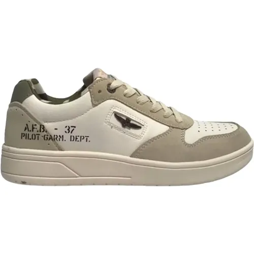 Low Top Sneakers , male, Sizes: 9 UK, 10 UK - aeronautica militare - Modalova