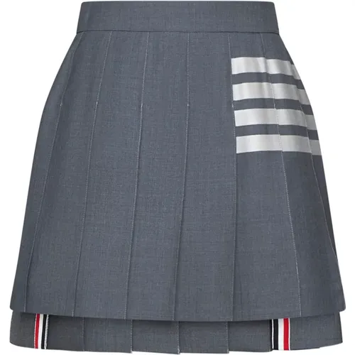 Pleated Wool Mini Skirt , female, Sizes: S, 2XS, XS - Thom Browne - Modalova