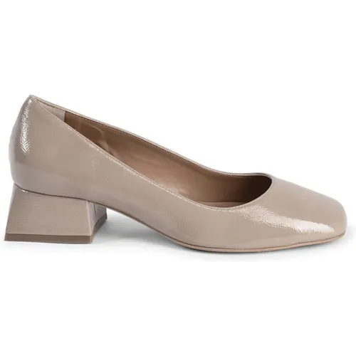 Pumps, female, , Size: 8 US Square Toe Block Heel Pumps - 19v69 Italia - Modalova