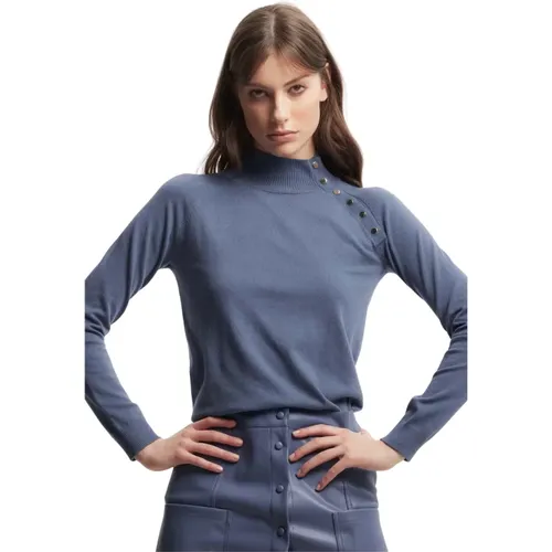 Polo Hals Jumper mit Knopfdetails , Damen, Größe: 2XL - Kocca - Modalova